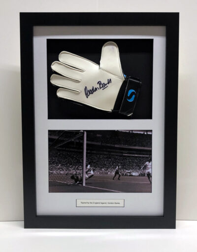 Gordon Banks Signed Glove Framed