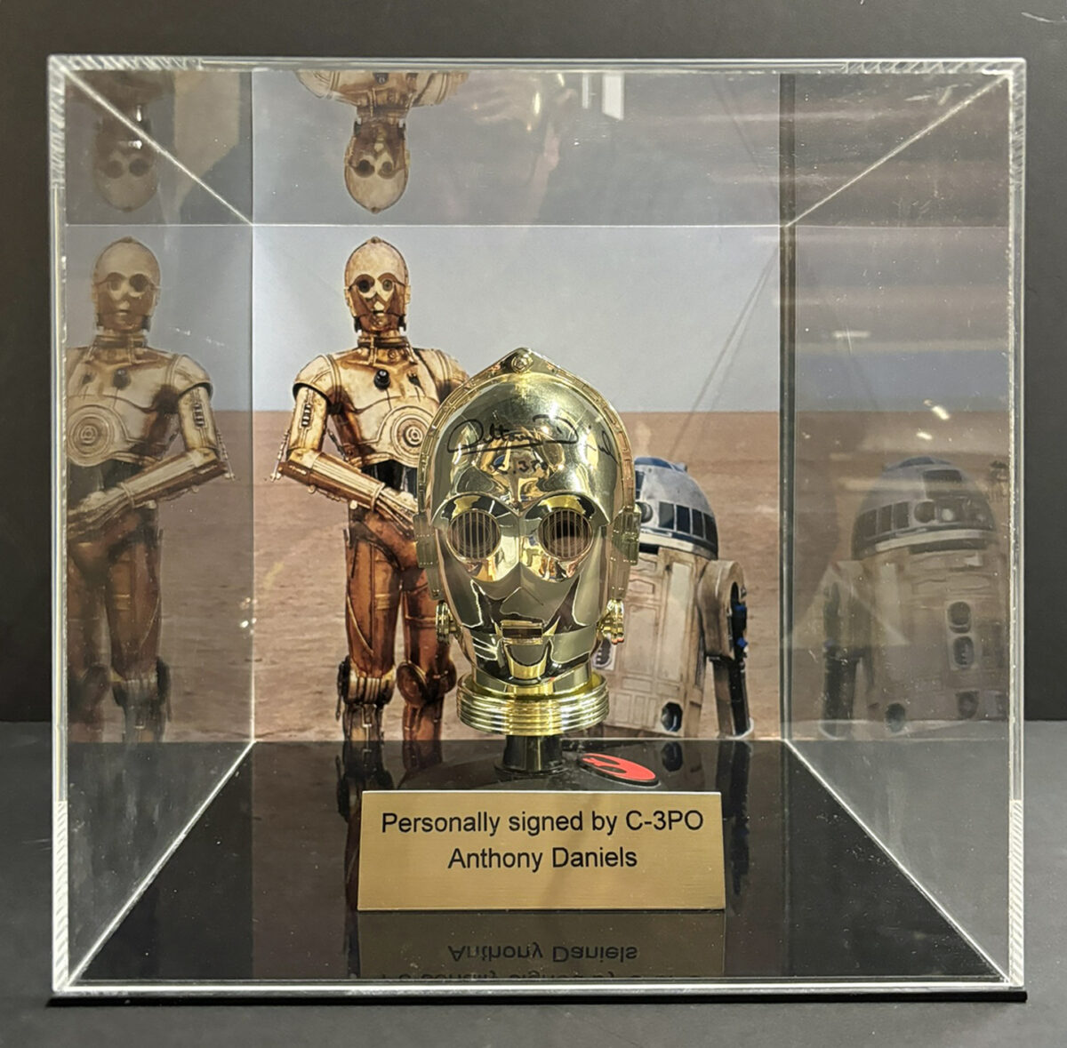 Anthony Daniels Signed C-3PO Helmet in Display Case with Plaque