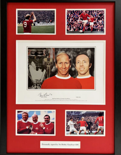 Sir Bobby Charlton Singed Manchester United Picture in Framed Presentation