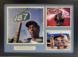 Snoop Dogg Signed Vinyl Album Cover in Framed Presentation