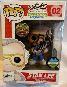 Stan Lee Signed 02 Funko Pop
