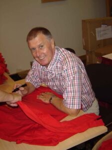 1966 England Shirt signed by 10 Players in Super Deluxe Frame