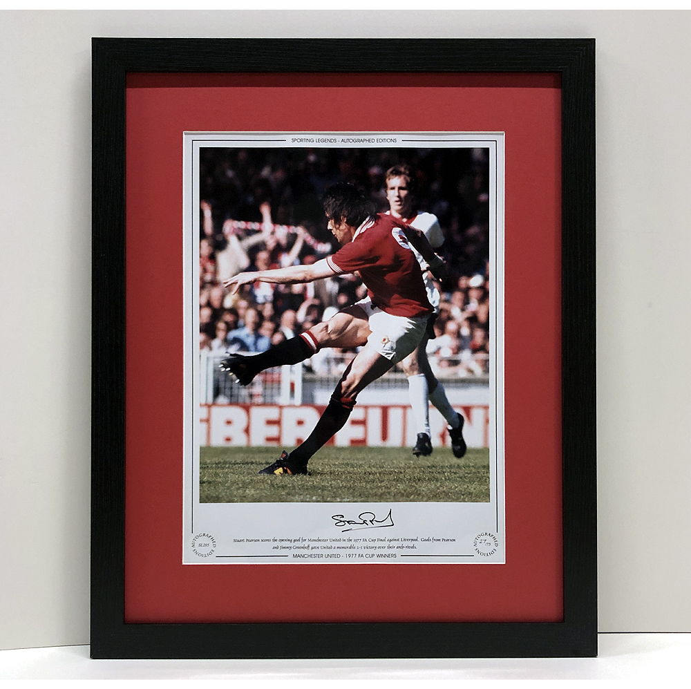 Kevin Moran Signed Manchester United Photo Framed