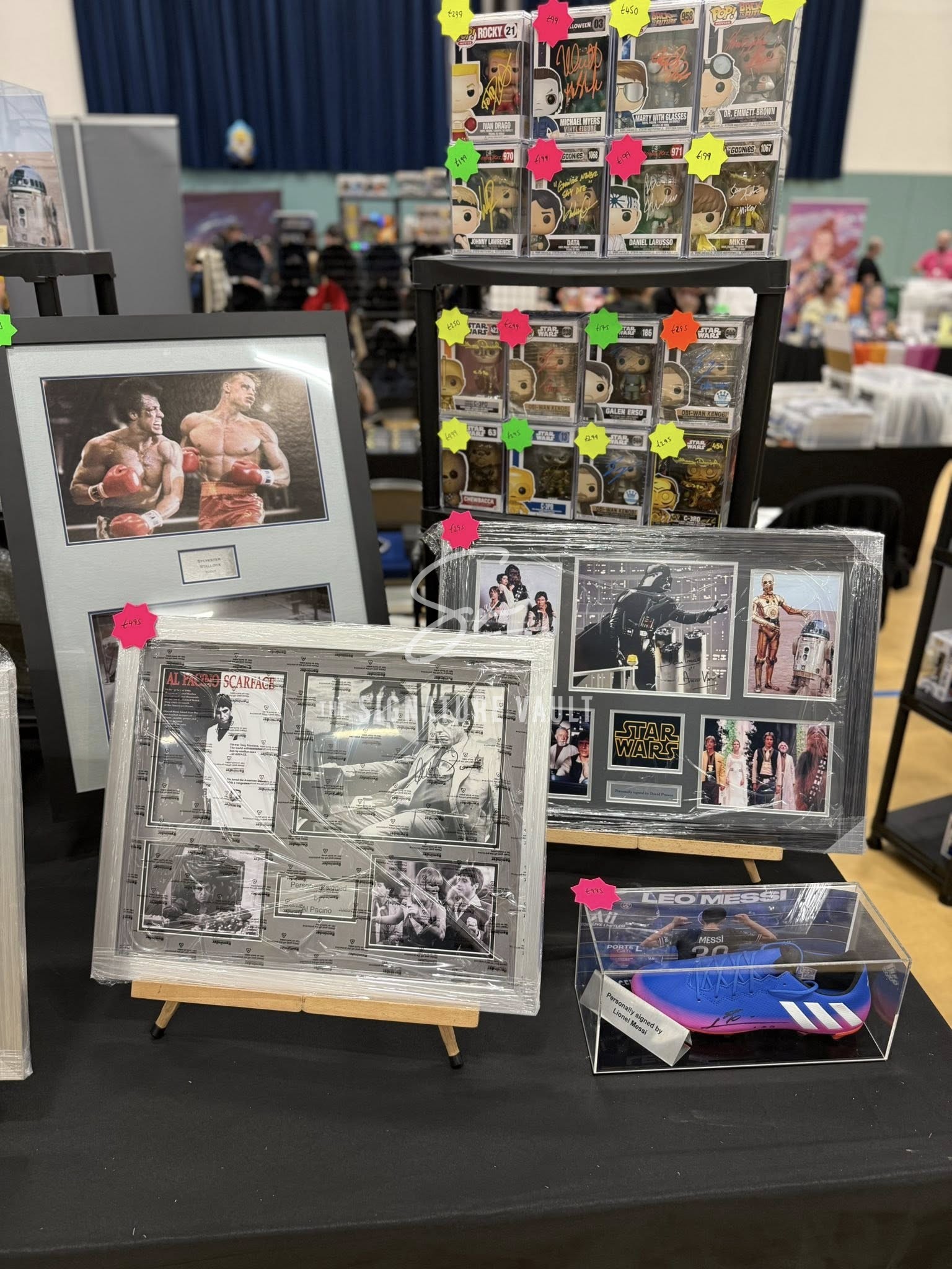 Auction Display Items